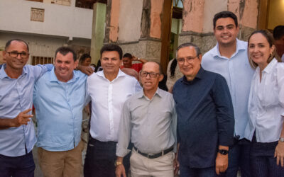 Em Salgado, Eduardo Amorim prestigia procissão em homenagem a São José Operário