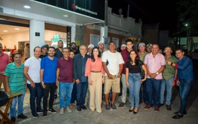 Em Tobias Barreto, Eduardo Amorim ouve reclamações sobre o serviço de saúde